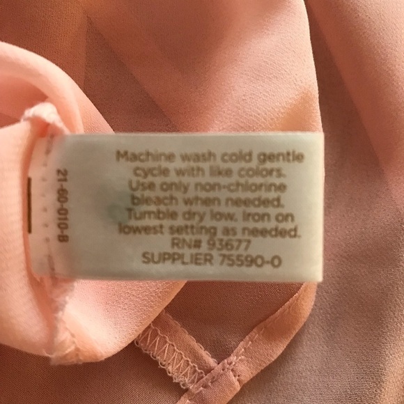 ✅HOST Pick✅ Decree Sheer Top, Small - Picture 6 of 6